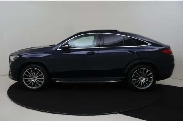 Mercedes-Benz GLE (2021) thumbnail 2