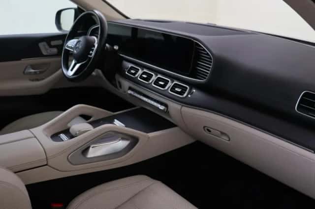 Mercedes-Benz GLE (2021) thumbnail 5