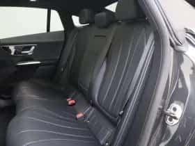 Mercedes-Benz EQE thumbnail 11