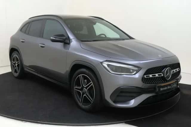 Mercedes-Benz GLA (2020) thumbnail 2