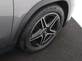 Mercedes-Benz GLA thumbnail 11