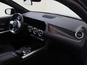 Mercedes-Benz GLA thumbnail 12
