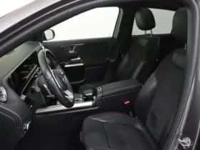 Mercedes-Benz GLA thumbnail 15
