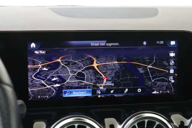Mercedes-Benz GLA (2020) thumbnail 21