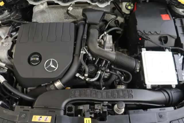 Mercedes-Benz GLA (2020) thumbnail 5