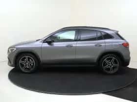 Mercedes-Benz GLA thumbnail 8