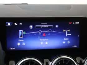Mercedes-Benz GLA thumbnail 19