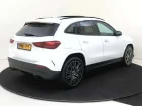 Mercedes-Benz GLA thumbnail 4