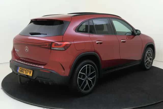 Mercedes-Benz EQA (2024) thumbnail 4