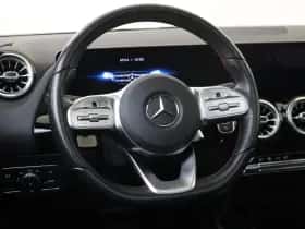 Mercedes-Benz GLA thumbnail 12