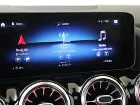 Mercedes-Benz GLA thumbnail 17
