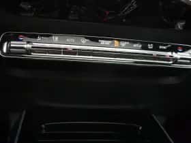 Mercedes-Benz GLA (2020) thumbnail 21