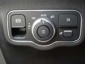 Mercedes-Benz GLA thumbnail 27