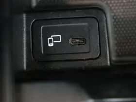 Mercedes-Benz GLA thumbnail 25