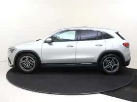 Mercedes-Benz GLA thumbnail 8