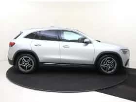 Mercedes-Benz GLA (2021) thumbnail 9