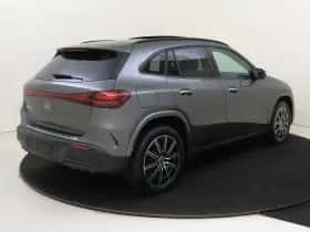 Mercedes-Benz EQA thumbnail 4