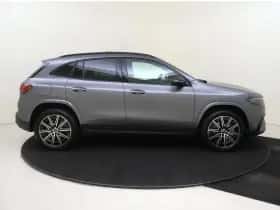 Mercedes-Benz EQA thumbnail 9