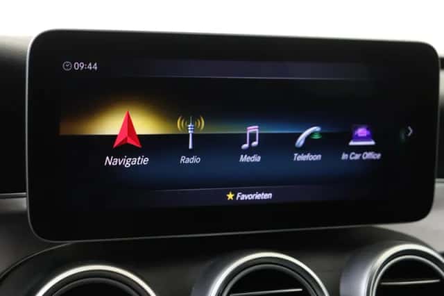 Mercedes-Benz C-Klasse (2018) thumbnail 16