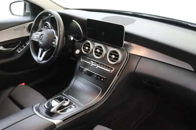 Mercedes-Benz C-Klasse (2018) thumbnail 5
