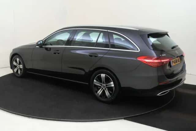 Mercedes-Benz C-Klasse (2022) thumbnail 3