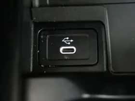 Mercedes-Benz GLB-Klasse (2024) thumbnail 25