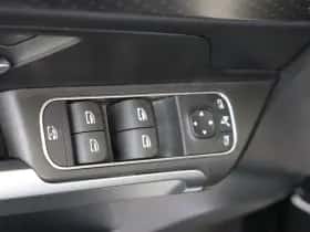 Mercedes-Benz GLB-Klasse (2024) thumbnail 30