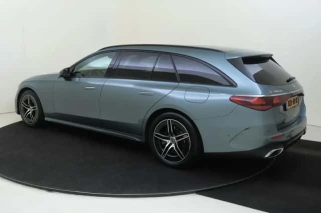 Mercedes-Benz E-Klasse (2025) thumbnail 3