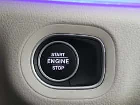 Mercedes-Benz GLE (2025) thumbnail 23