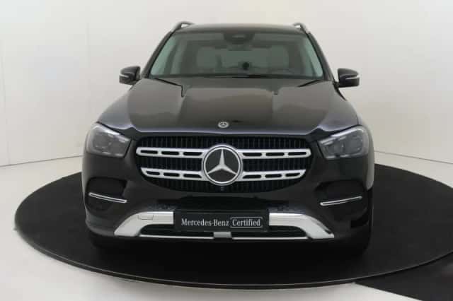 Mercedes-Benz GLE (2025) thumbnail 6