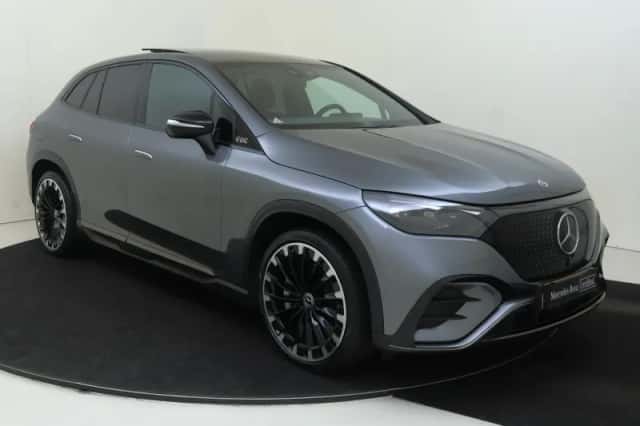 Mercedes-Benz EQE (2025) thumbnail 2