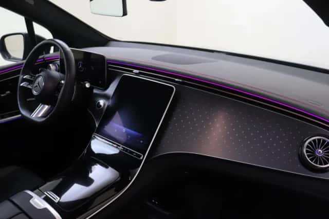 Mercedes-Benz EQE (2025) thumbnail 5