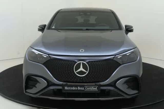 Mercedes-Benz EQE (2025) thumbnail 6