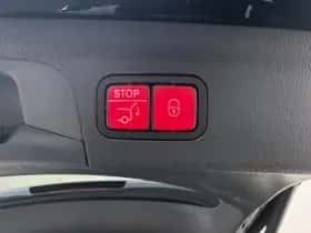 Mercedes-Benz GLE (2021) thumbnail 32