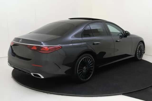 Mercedes-Benz E-Klasse (2026) thumbnail 4