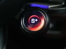 Mercedes-Benz GLE (2025) thumbnail 22