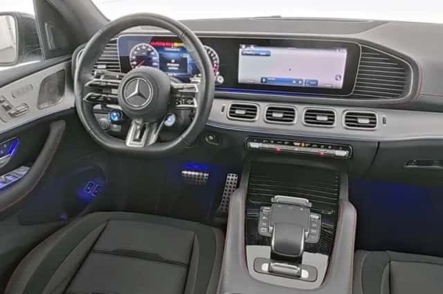 Mercedes-Benz GLE (2025) thumbnail 6