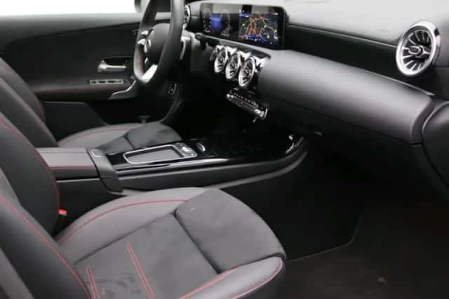 Mercedes-Benz A-Klasse (2025) thumbnail 4