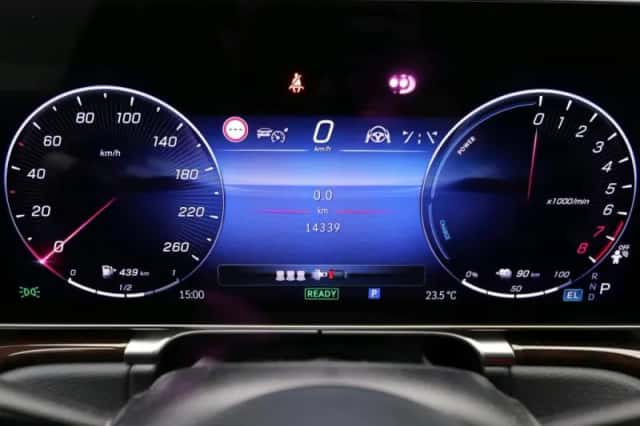 Mercedes-Benz S-Klasse (2025) thumbnail 3