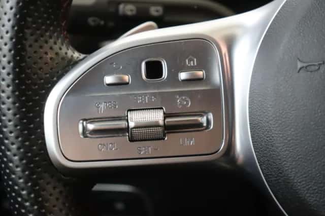 Mercedes-Benz EQA (2021) thumbnail 13