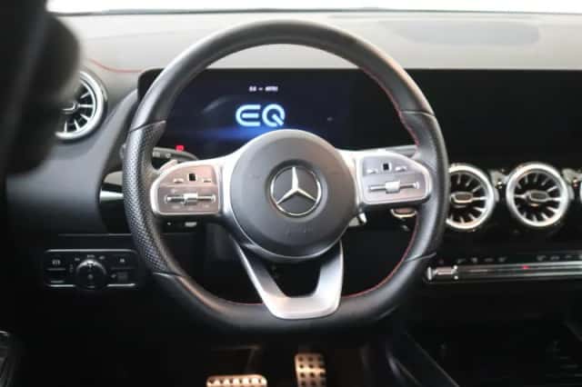 Mercedes-Benz EQA (2021) thumbnail 10