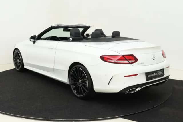 Mercedes-Benz C-Klasse (2021) thumbnail 2