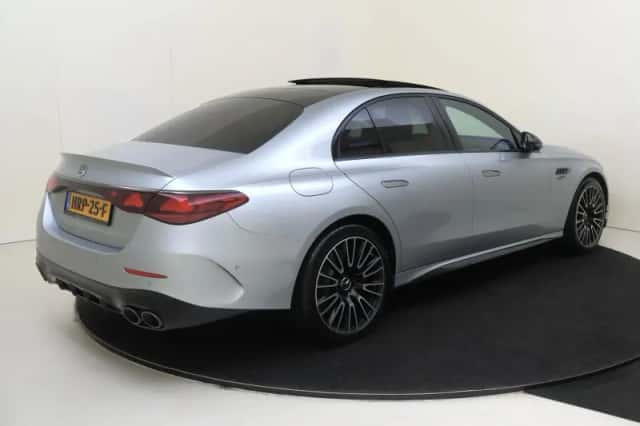 Mercedes-Benz E-Klasse (2025) thumbnail 4