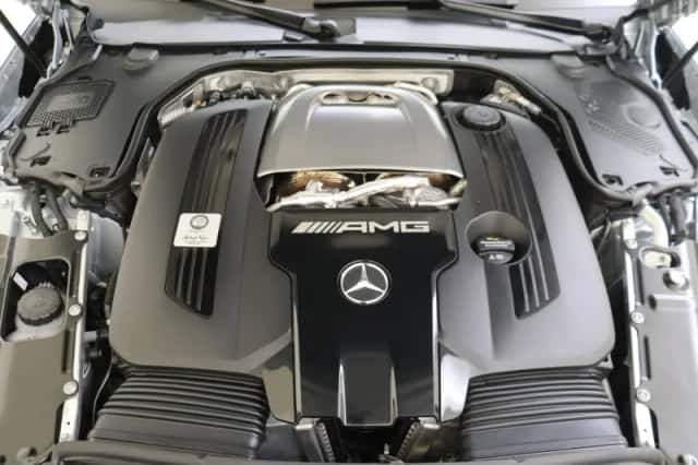 Mercedes-AMG GT (2024) thumbnail 5