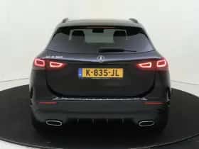 Mercedes-Benz GLA thumbnail 7