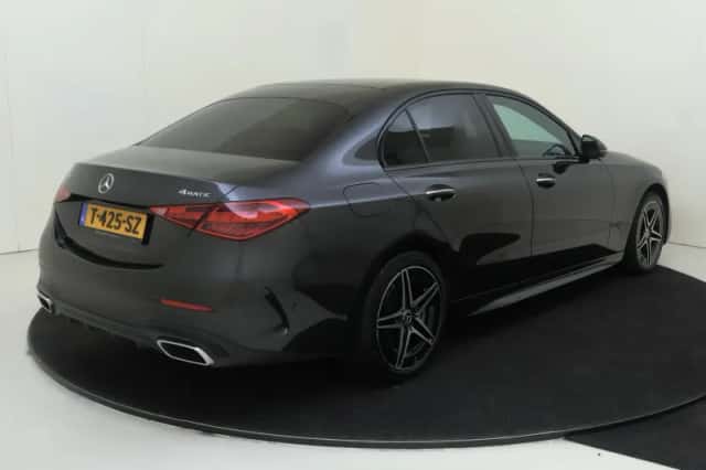 Mercedes-Benz C-Klasse (2023) thumbnail 4