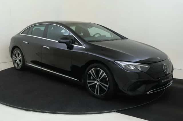 Mercedes-Benz EQE (2023) thumbnail 2