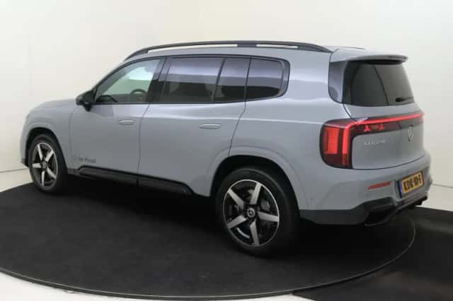 Mercedes-Benz GLB-Klasse (2026) thumbnail 3