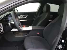 Mercedes-Benz CLA-Klasse thumbnail 11