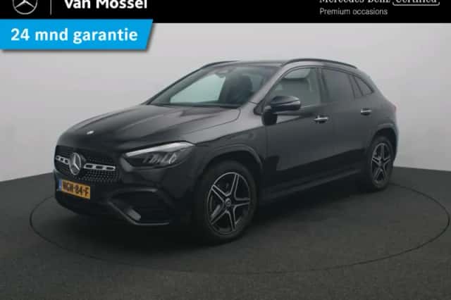 Mercedes-Benz GLA (2025) thumbnail 1